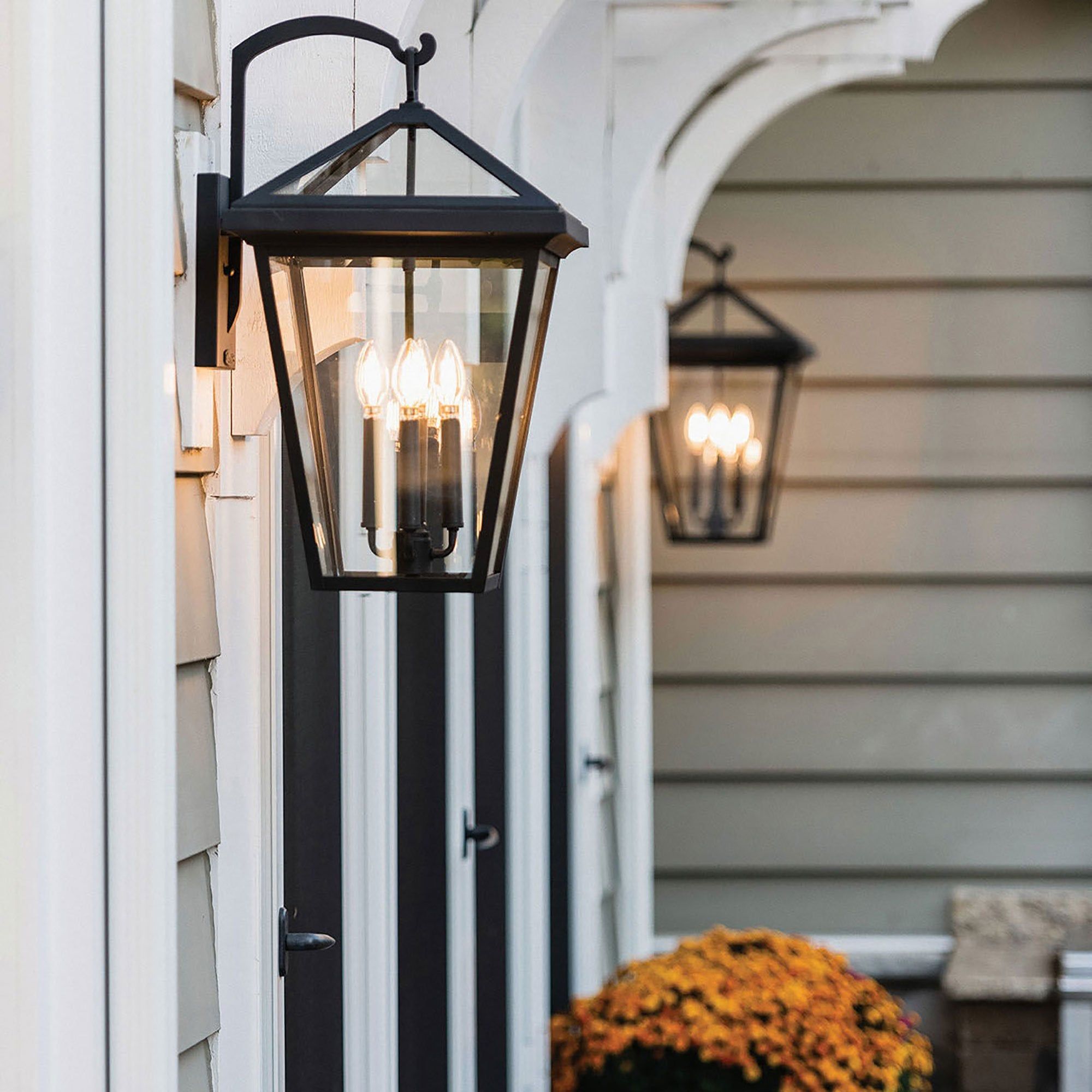 Enhance Your Outdoor Space with Stylish
Light Fixtures