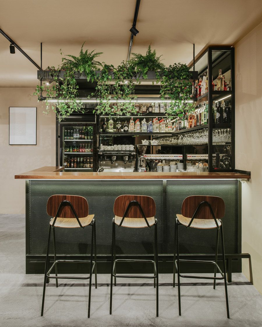 Creating Your Dream Home Bar: Tips and
Inspiration