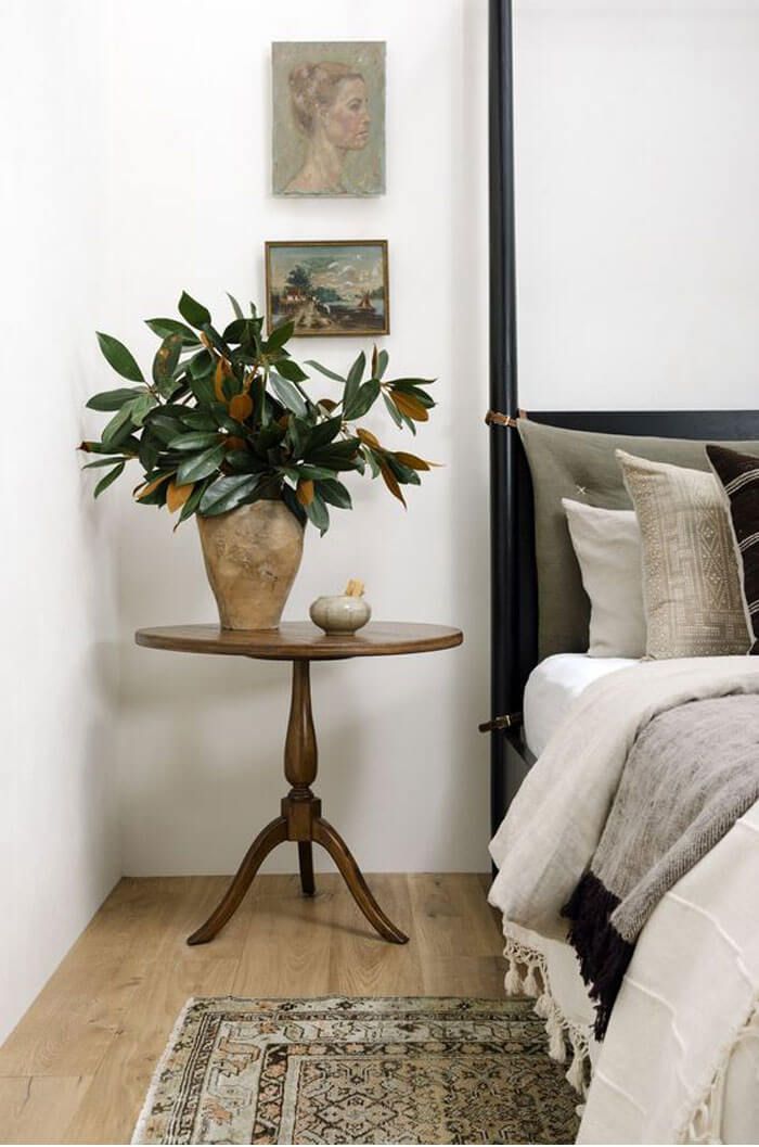 Top Picks for Stylish Bedroom Nightstands