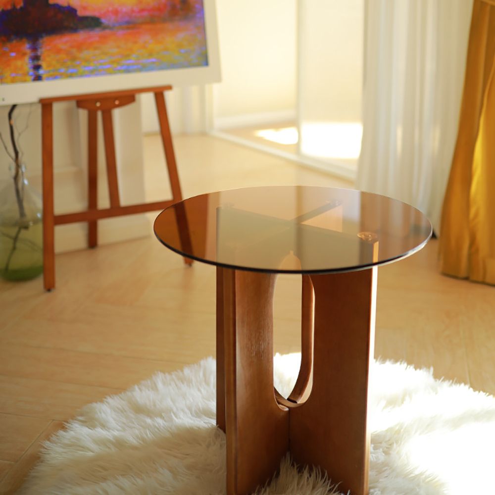 Elegant and Functional: The Versatile
Round Glass Side Table