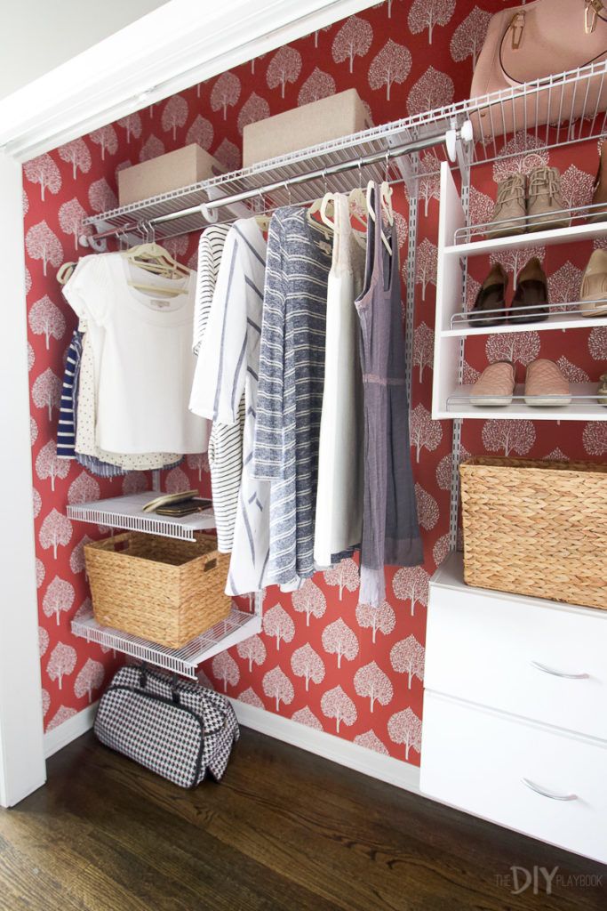 Organize Your Closet with Rubbermaid
Storage Solutions