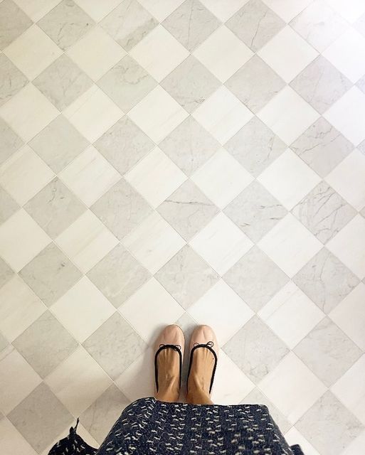 How to Choose the Perfect Bathroom Floor
Tile