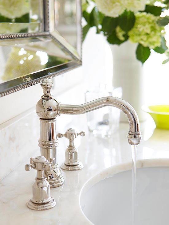 How to Choose the Perfect Modern Bathroom
Sink Faucet for Your Home