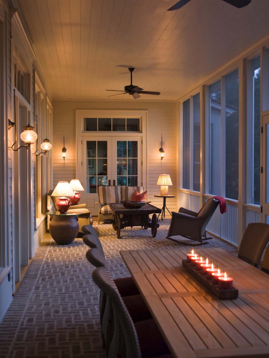 Illuminate Your Porch with Outdoor Table
Lamps: A Comprehensive Guide