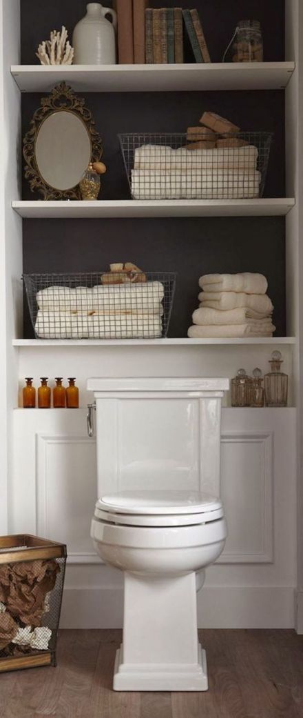 Maximizing Bathroom Storage with Etageres