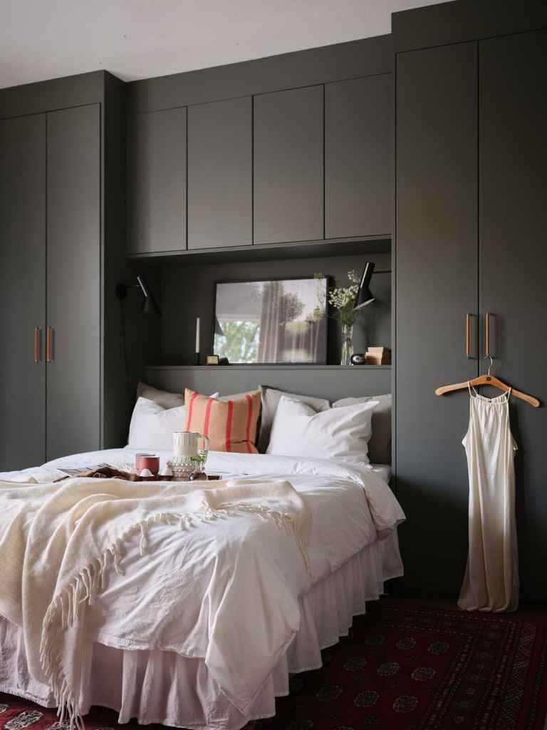 Facilitate Your Bedroom with the Help
of
  different Bedroom Wardrobes Ideas