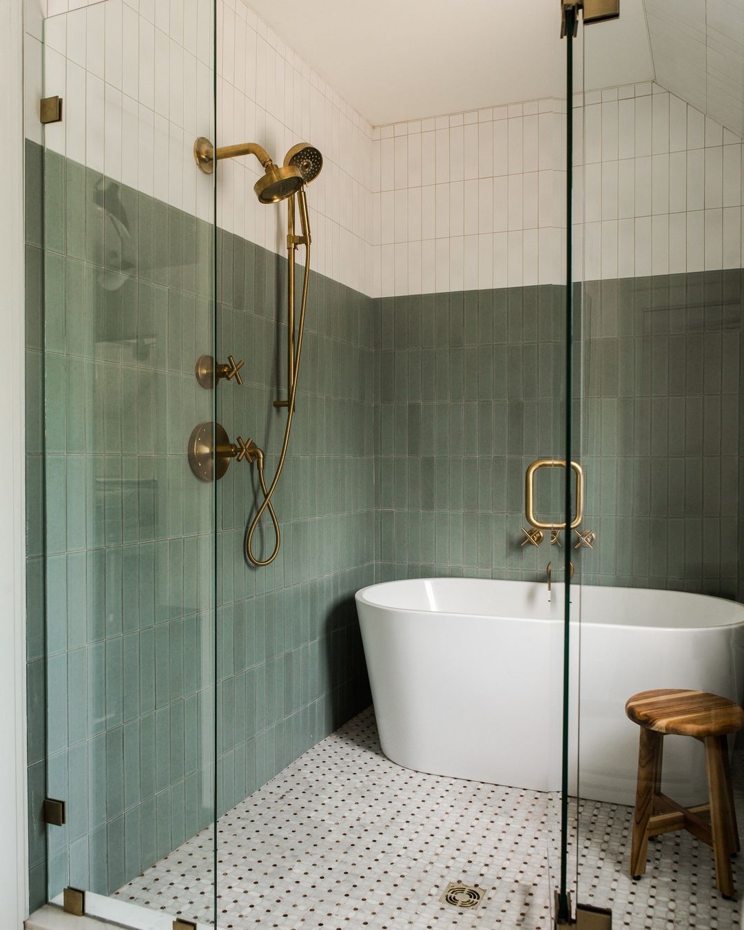 The Ultimate Guide to Walk-In Showers