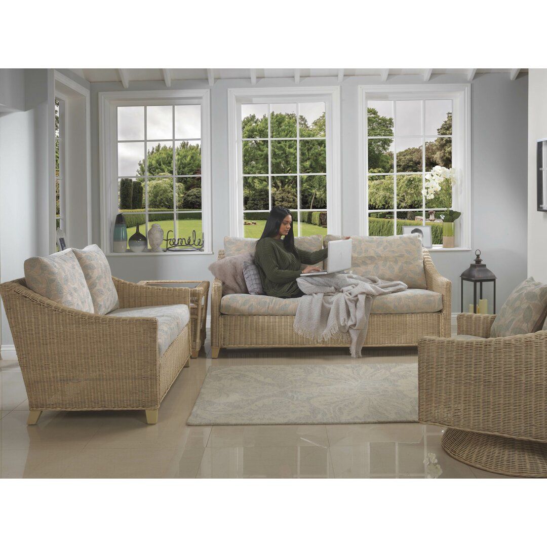 How to Choose the Perfect Rattan Sofa Set
for Your Home