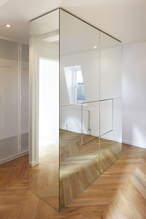 Understanding the Benefits of a Mirrored
Wardrobe in Your Home