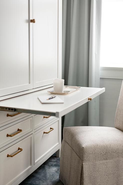 Stylish Storage Solutions: How an Armoire
Desk Can Declutter Your Space