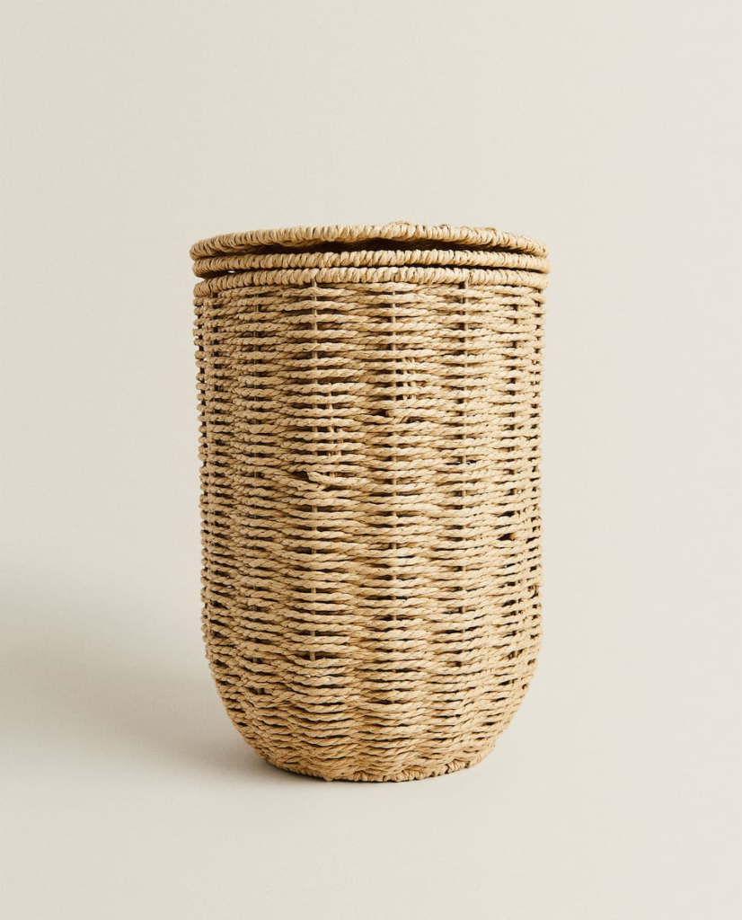 1712270840_laundry-basket-with-lid.png