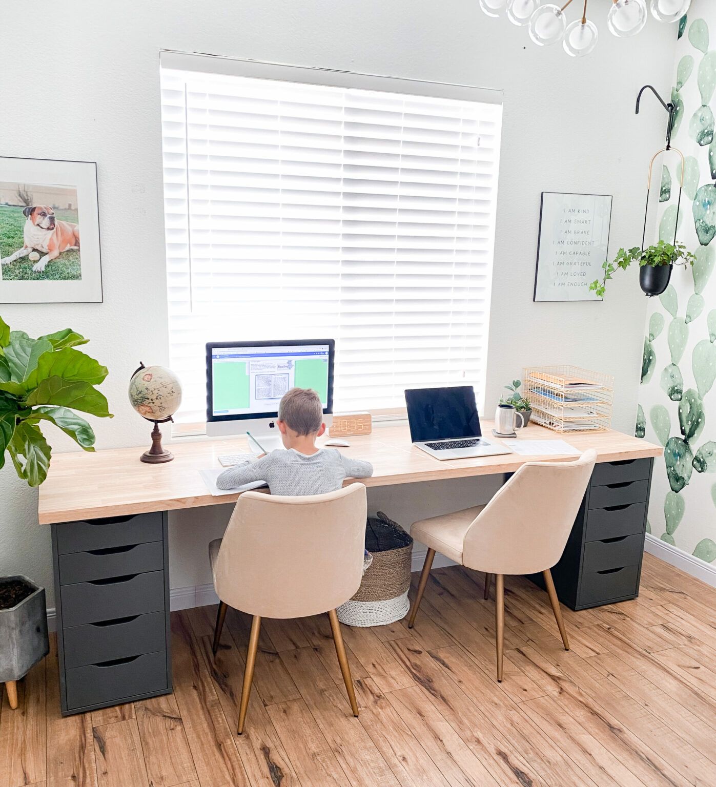 Transform Your Home Office Desk into a
Productivity Powerhouse