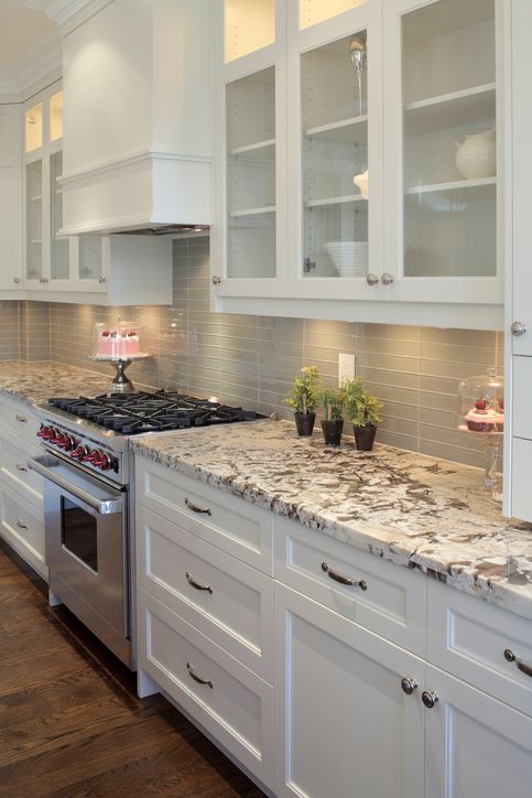 How to Style White Kitchen Cabinets for a
Fresh Look