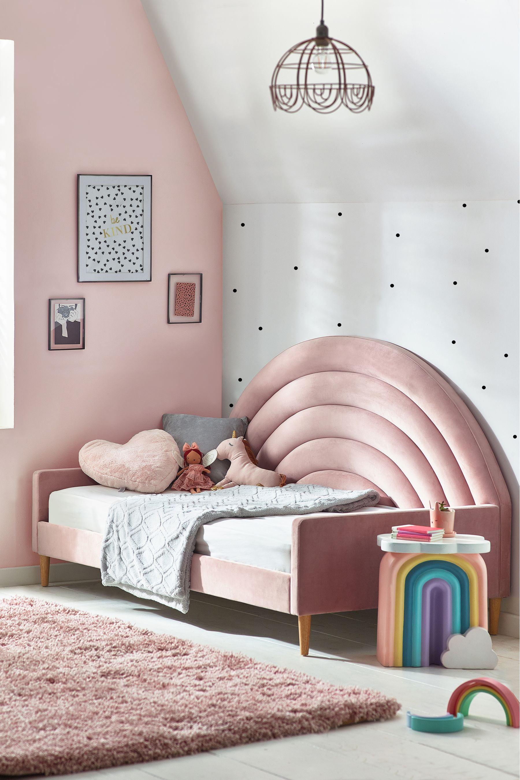 Choosing the Right Kids Bed for a Good
Night’s Sleep