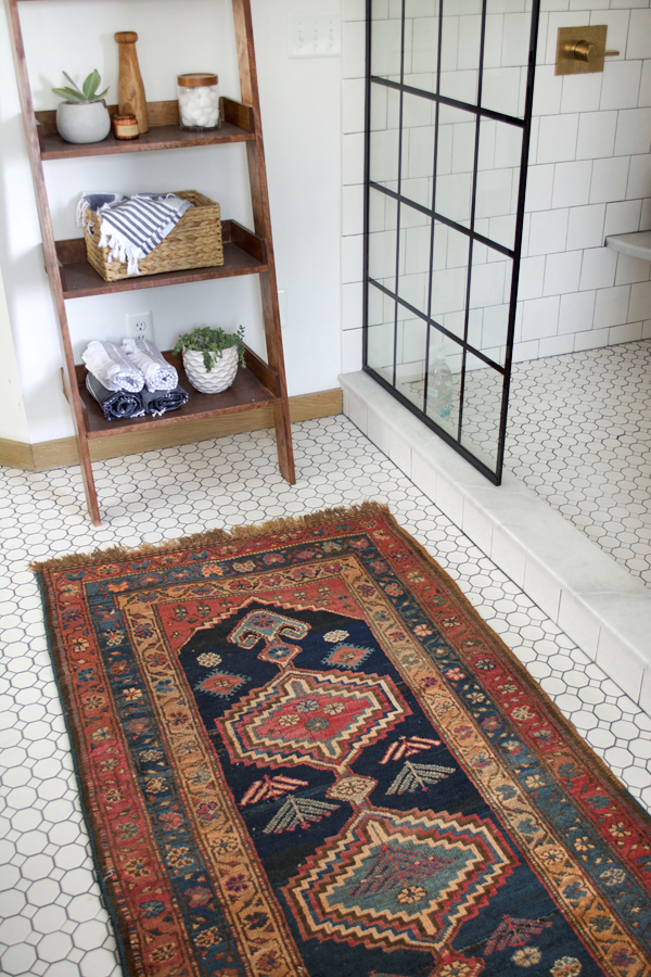 Top Tips for Selecting a Stylish Bathroom
Rug