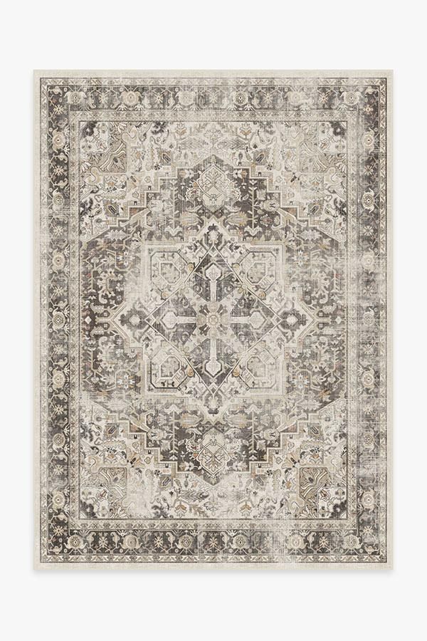 Choosing the Perfect Black and White Rug
for Your Home