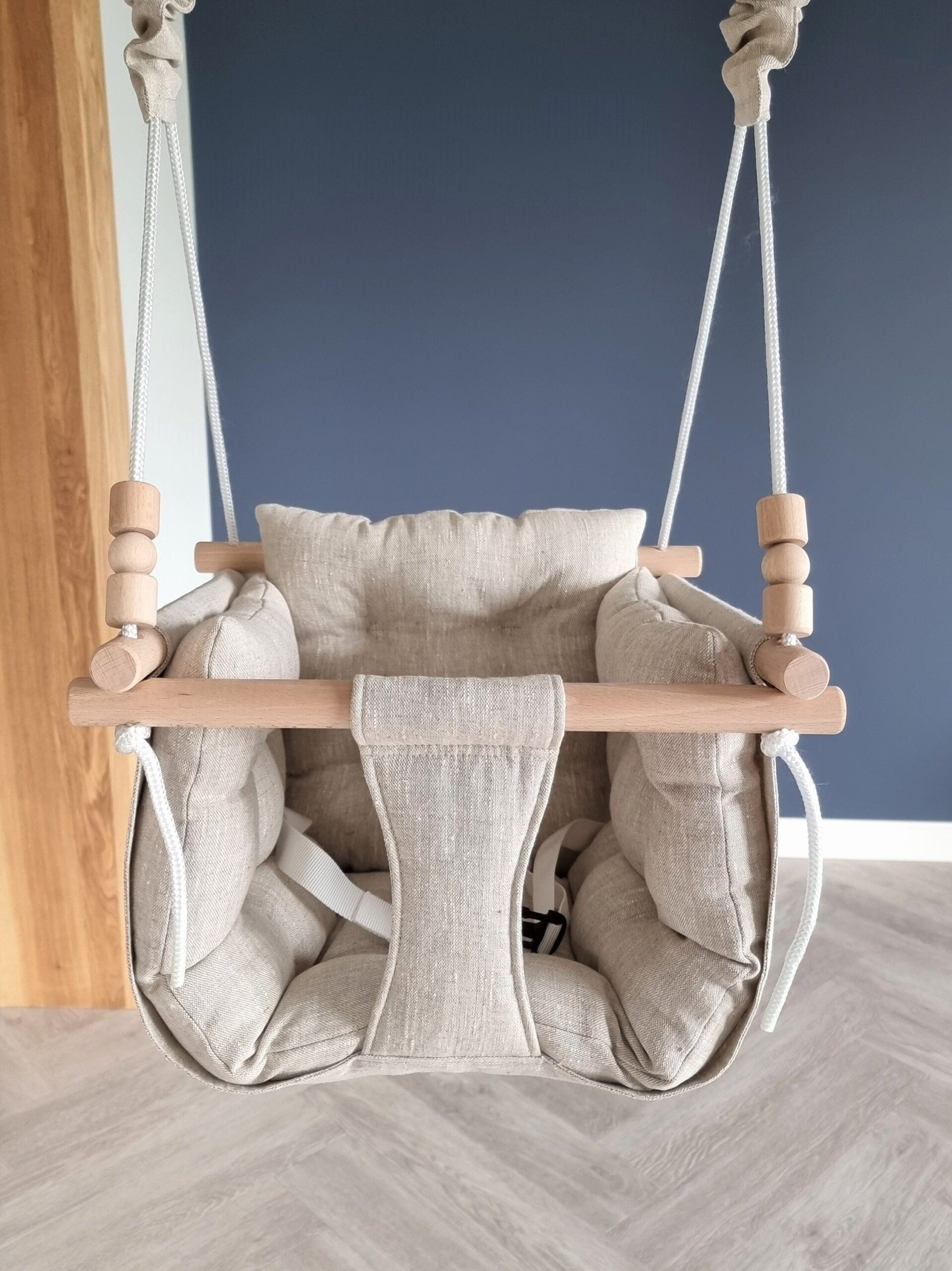 Choosing the Best Toddler Chair for Your
Little One