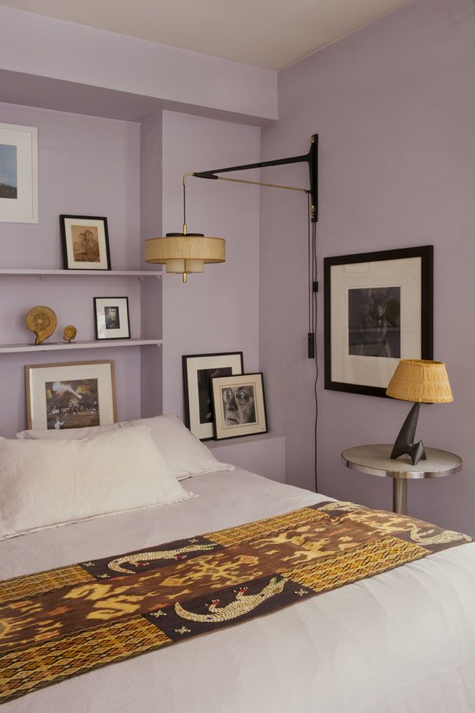 How to Incorporate Pantone’s Color of the
Year in Your Bedroom Decor