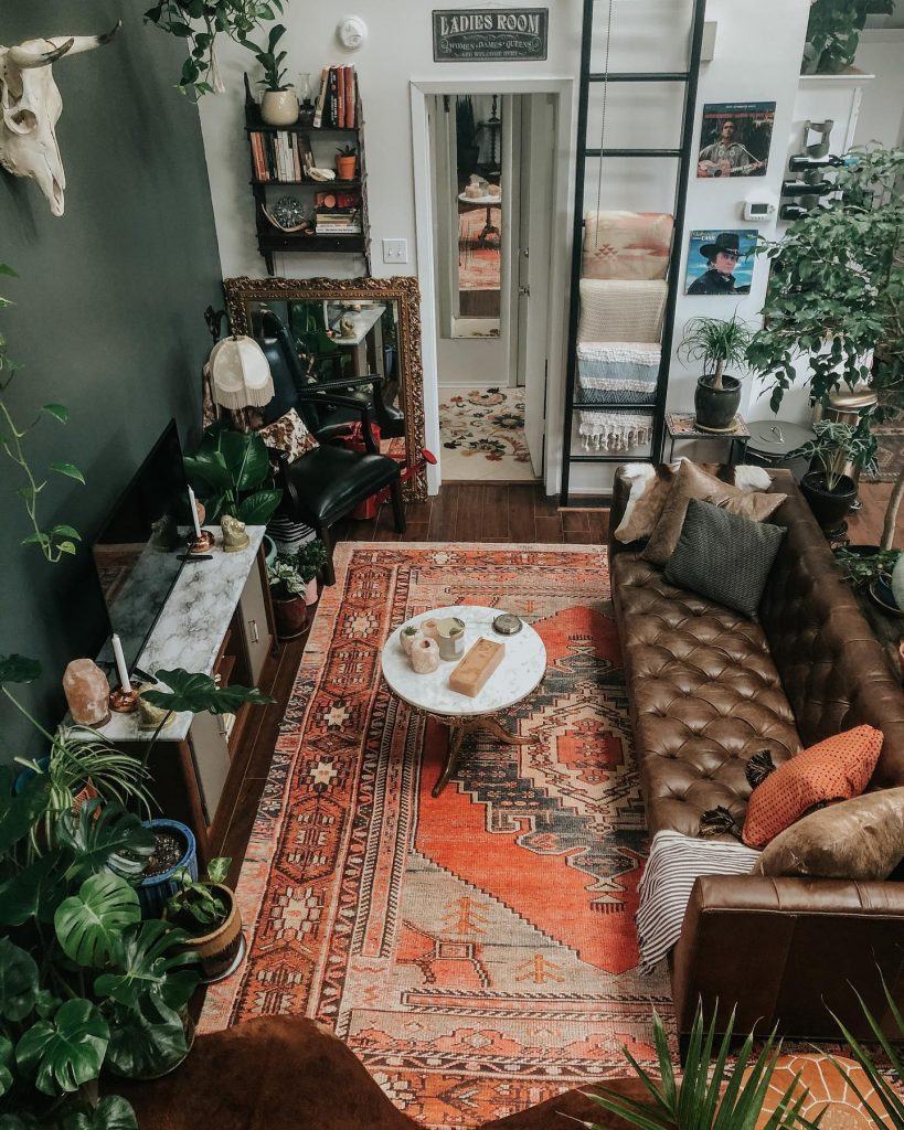 The Impact of Orange Rugs: Adding
Personality to Your Living Room