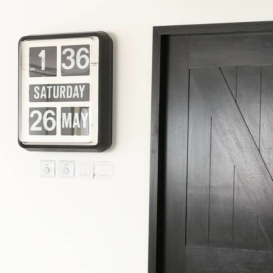 Elevate Your Kitchen with Stylish Wall
Clocks