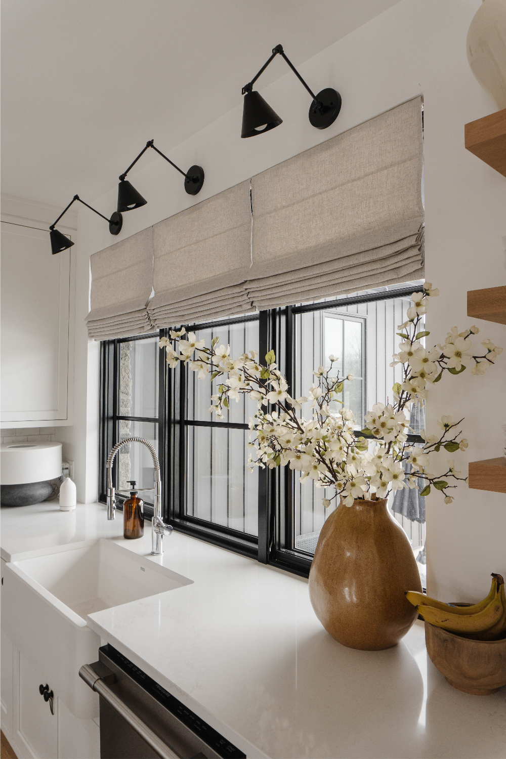 The Ultimate Guide to Choosing the
Perfect Kitchen Blinds