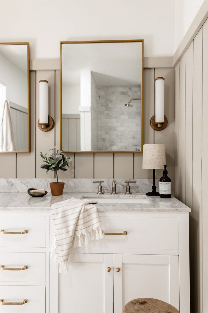 Tips for Choosing the Perfect White
Vanity for Your Bathroom