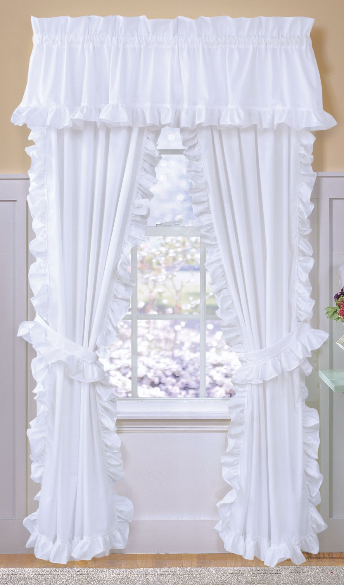 Transforming Your Space with Priscilla
Curtains