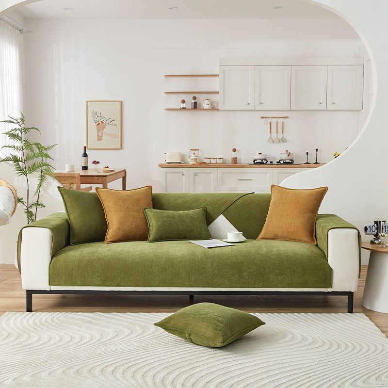 The Comfort and Style of a Chenille Sofa