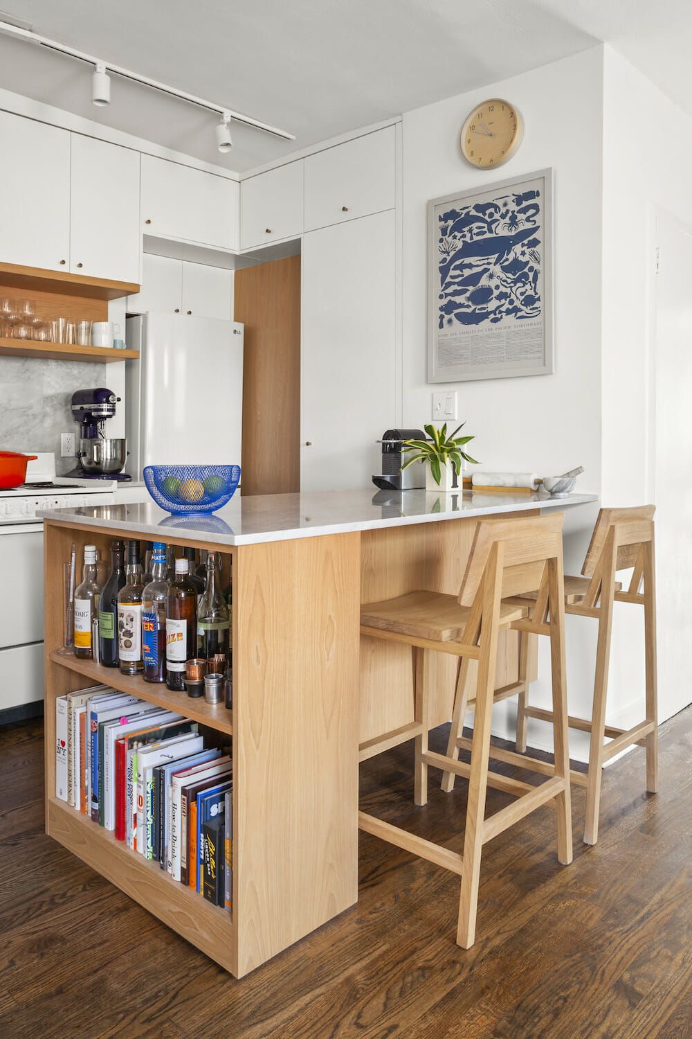 Creative Small Kitchen Island Ideas for
Maximizing Space