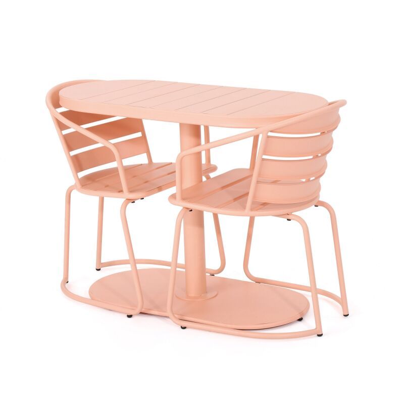 Elevate Your Outdoor Dining Experience
with Bistro Sets