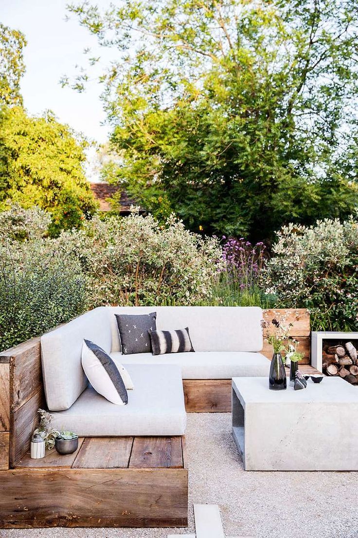 Transforming Your Outdoor Space with a
Garden Seat