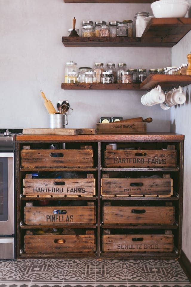 Creative Kitchen Shelving Ideas to
Maximize Space and Style