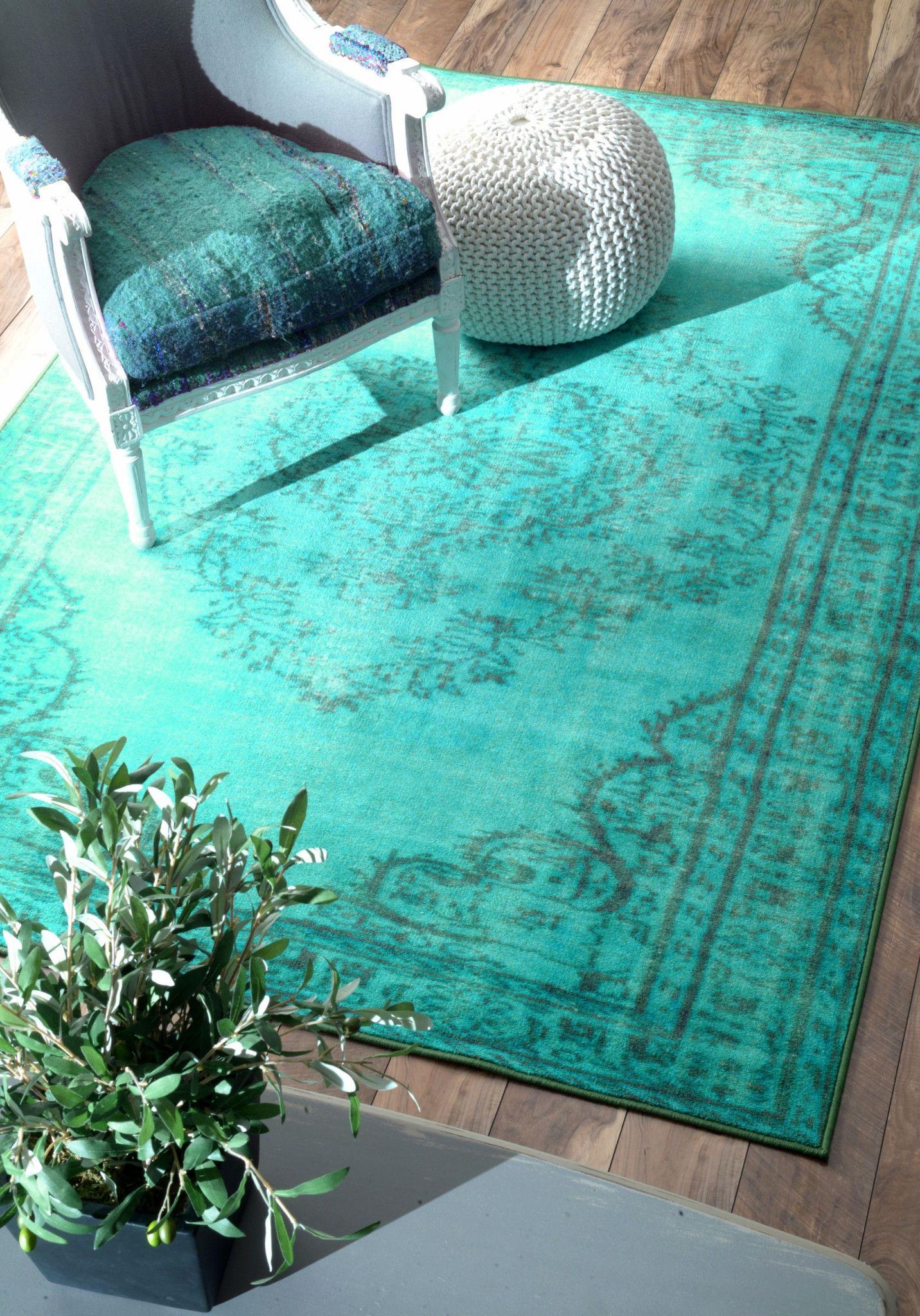 The Timeless Elegance of Turquoise Rugs