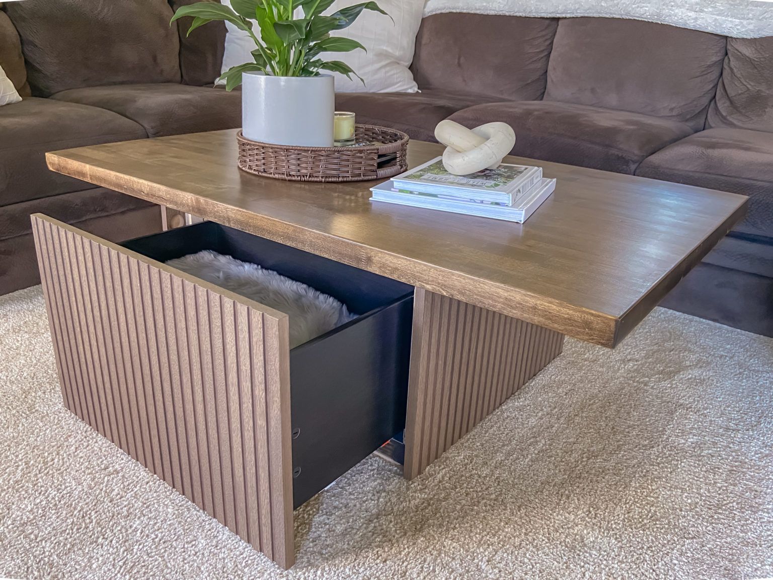 Stylish and Functional: The Ultimate
Guide to Wood Coffee Tables with Storage