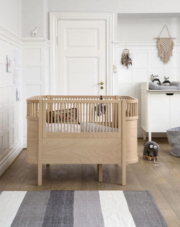 The Benefits of Transitioning Your
Toddler to a Cot Bed