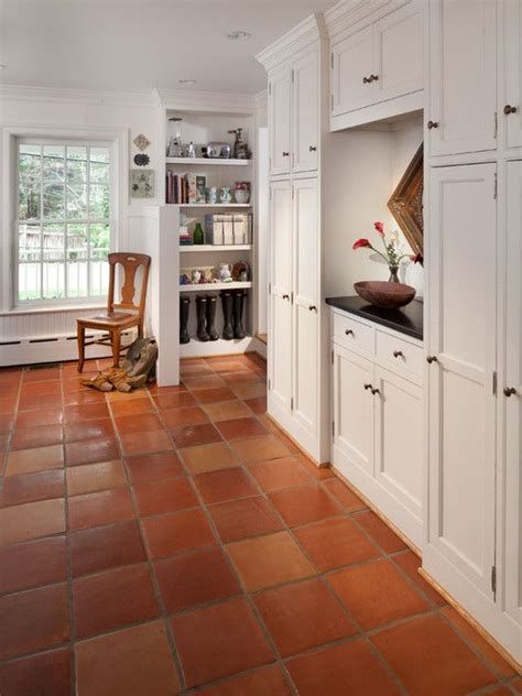 Create a new look in the room with  ceramic tile floor designs