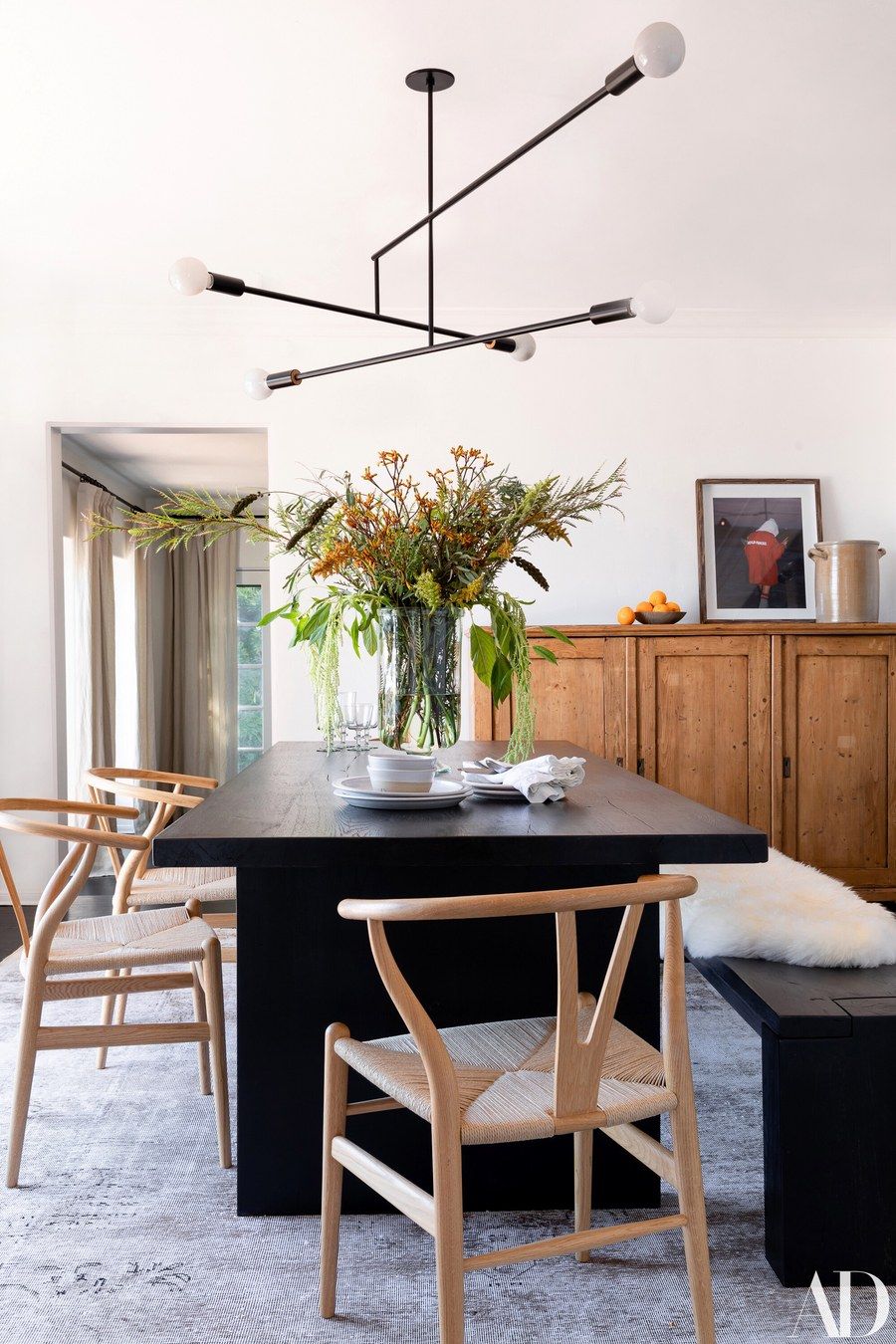 Elegant Black Dining Tables for a Stylish
Home