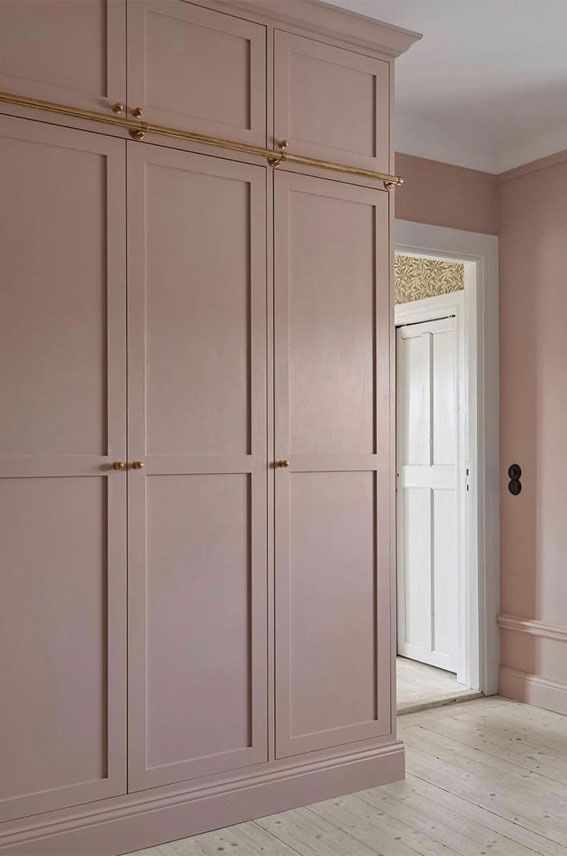 Choosing the Right Wardrobe Doors for
Your Space