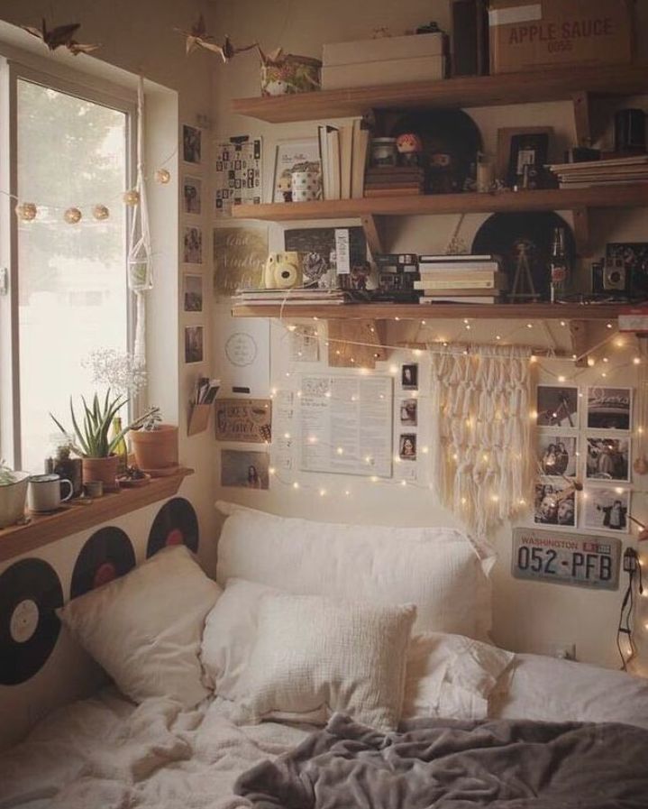 1712289488_TEENAGE-BEDROOM-IDEAS.jpg