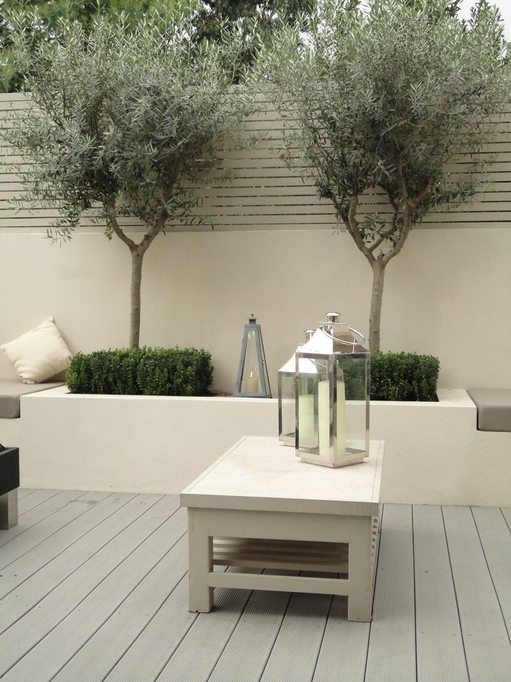 Enhance Your Garden with a Stylish
Trellis Garden Seat