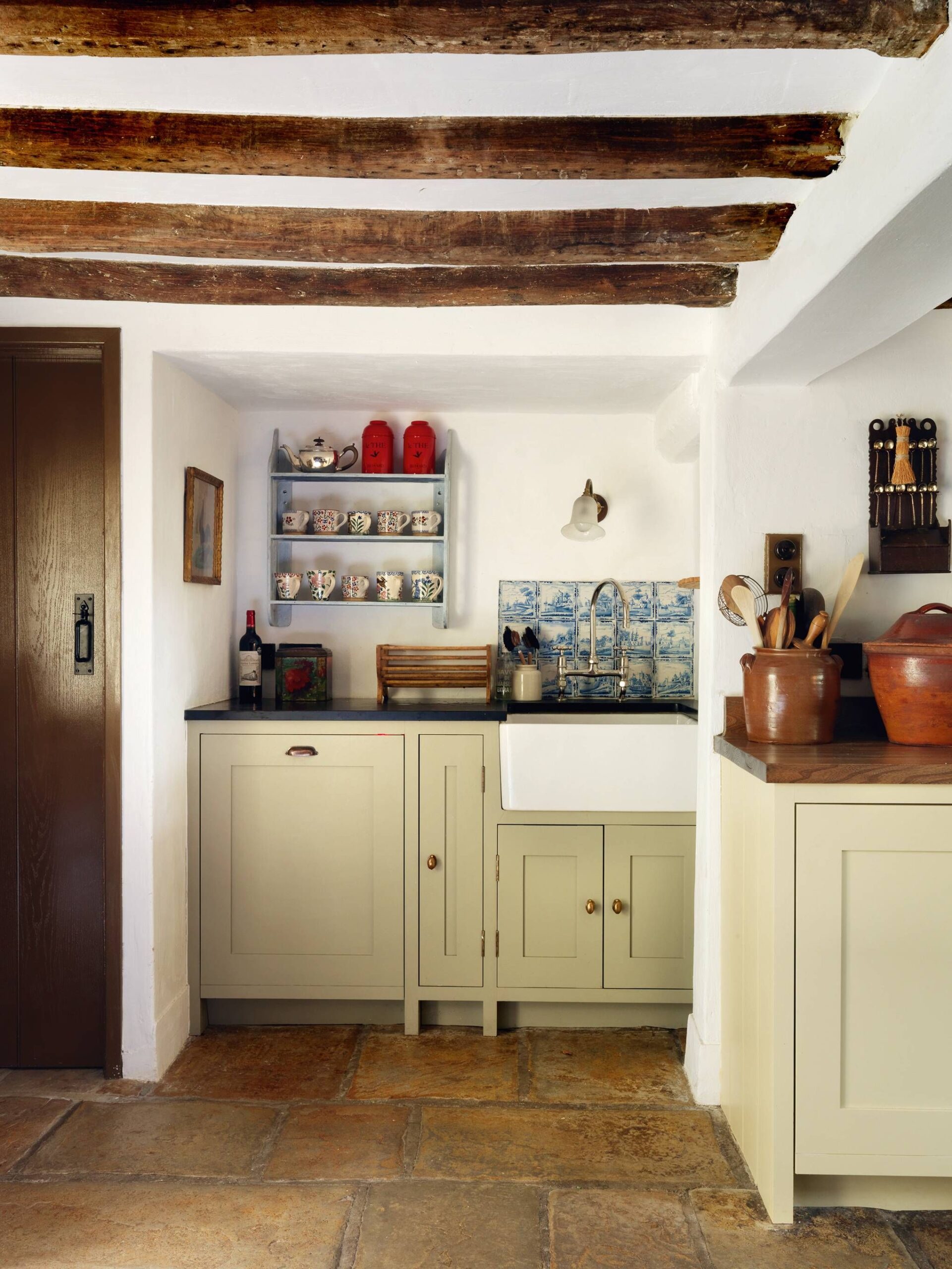 Creative Tile Backsplash Ideas for Small
Kitchens