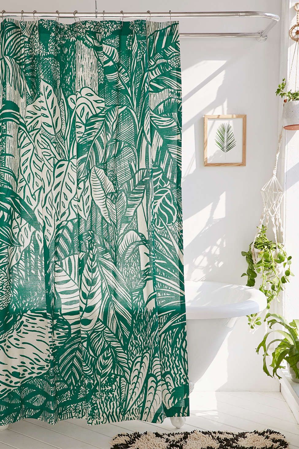 Choosing the Perfect Shower Curtain for
Your Bathroom