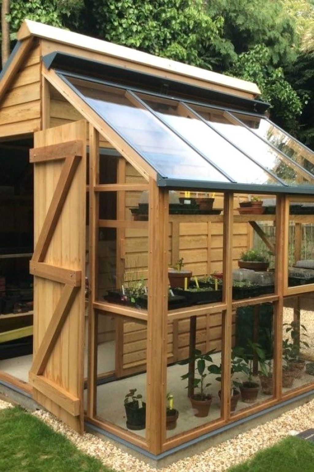 The Ultimate Guide to Plastic Sheds: Pros
and Cons