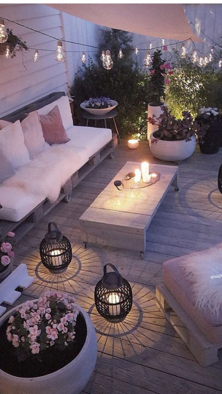 Create a Cozy Outdoor Space with a
Stylish Patio Loveseat