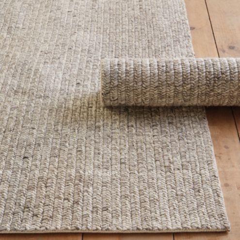 The Timeless Appeal of Braided Rugs