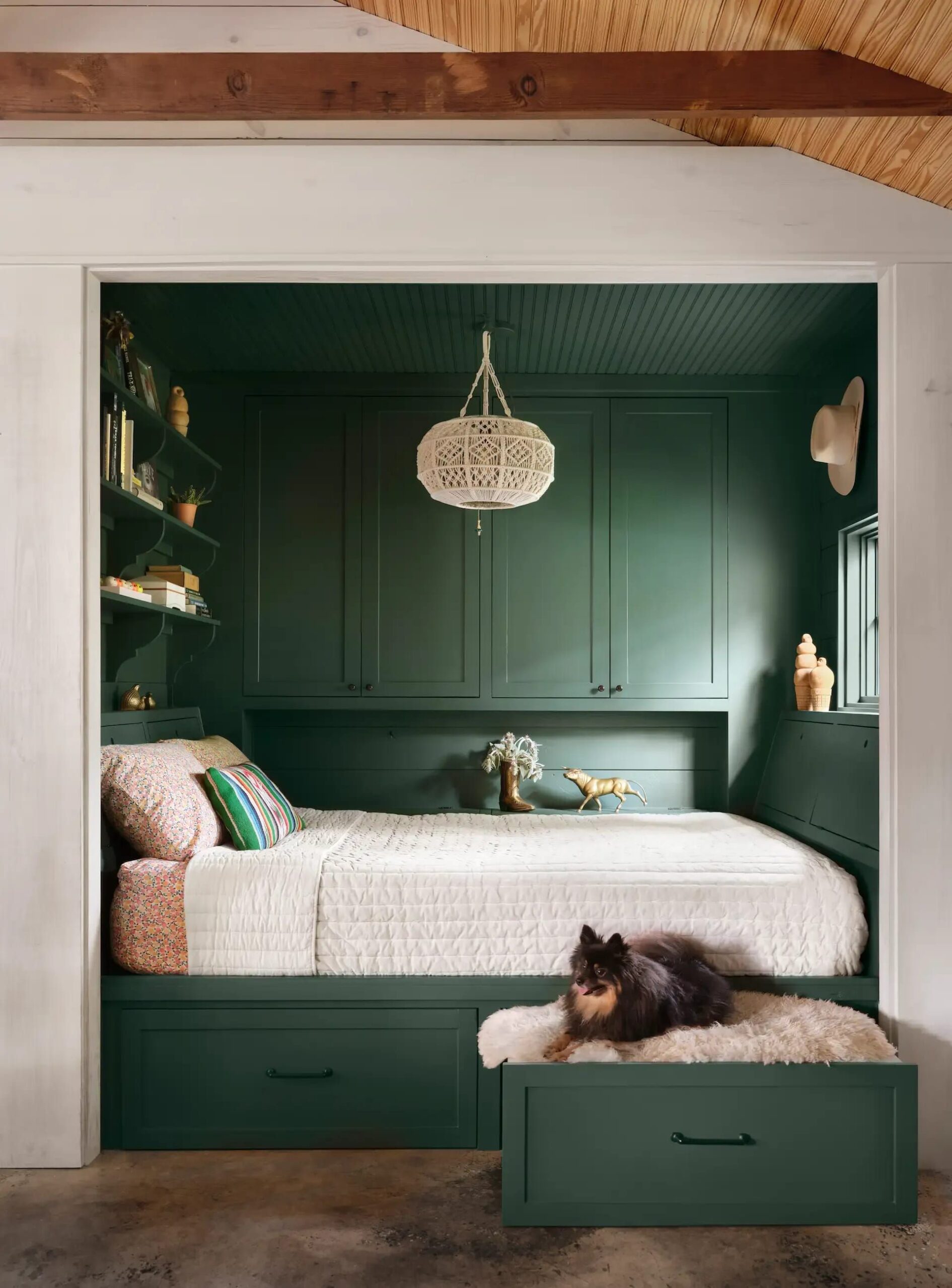 Maximizing Space: The Advantages of a
Bookcase Bed