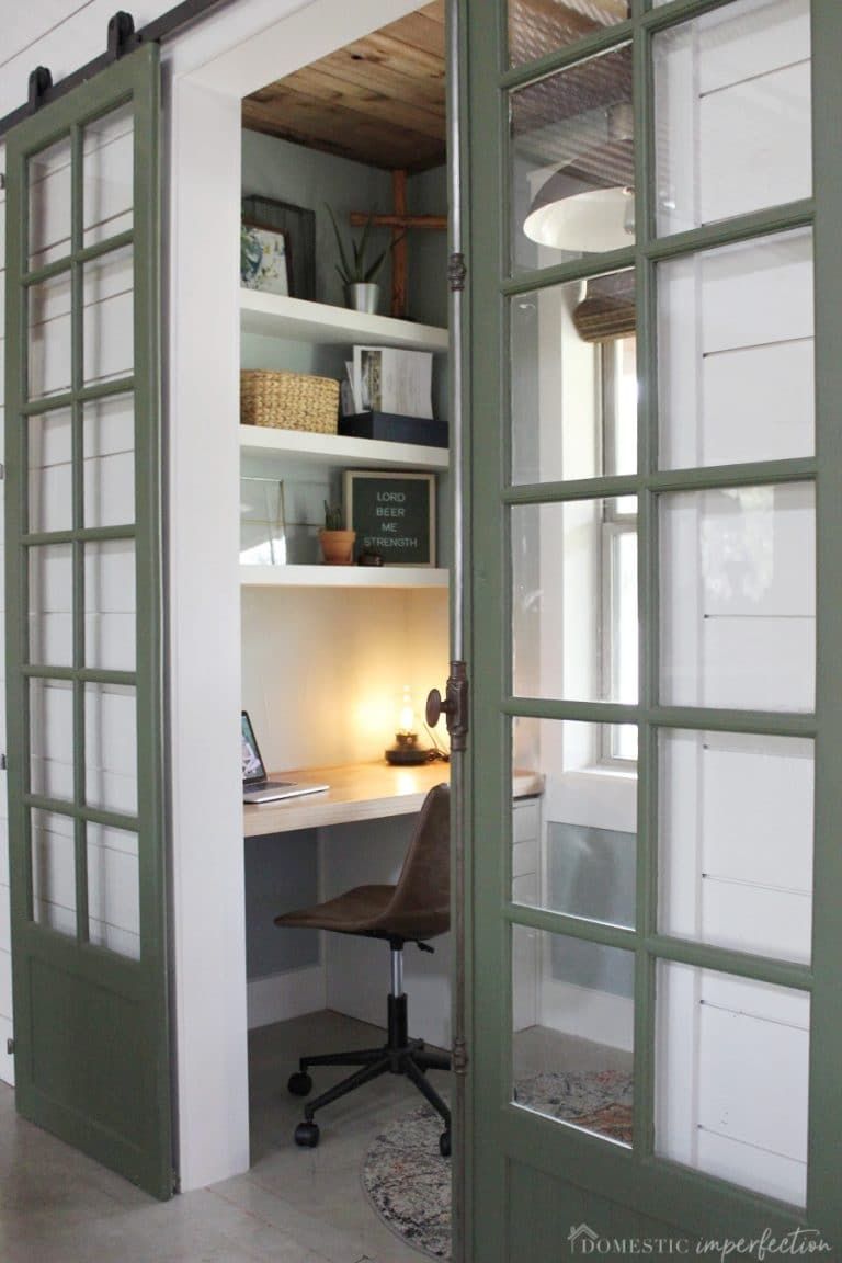 Innovative Ideas for Small Office Layouts