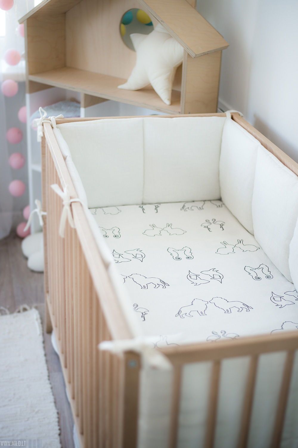 The Safety Risks of Crib Bumpers: What
Parents Need to Know