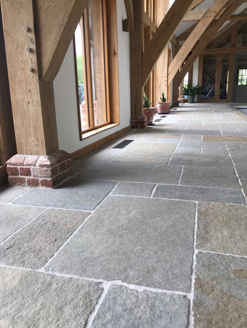 Complete Guide to Patio Stone Tile
Options