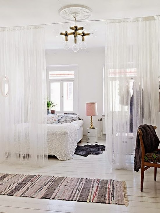 Choosing the Perfect Room Divider Curtain
for Your Home